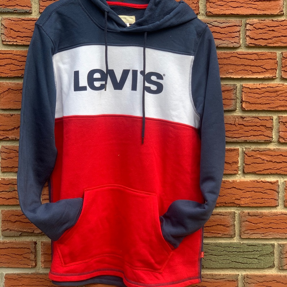 Levi’s Men Hoodie size M